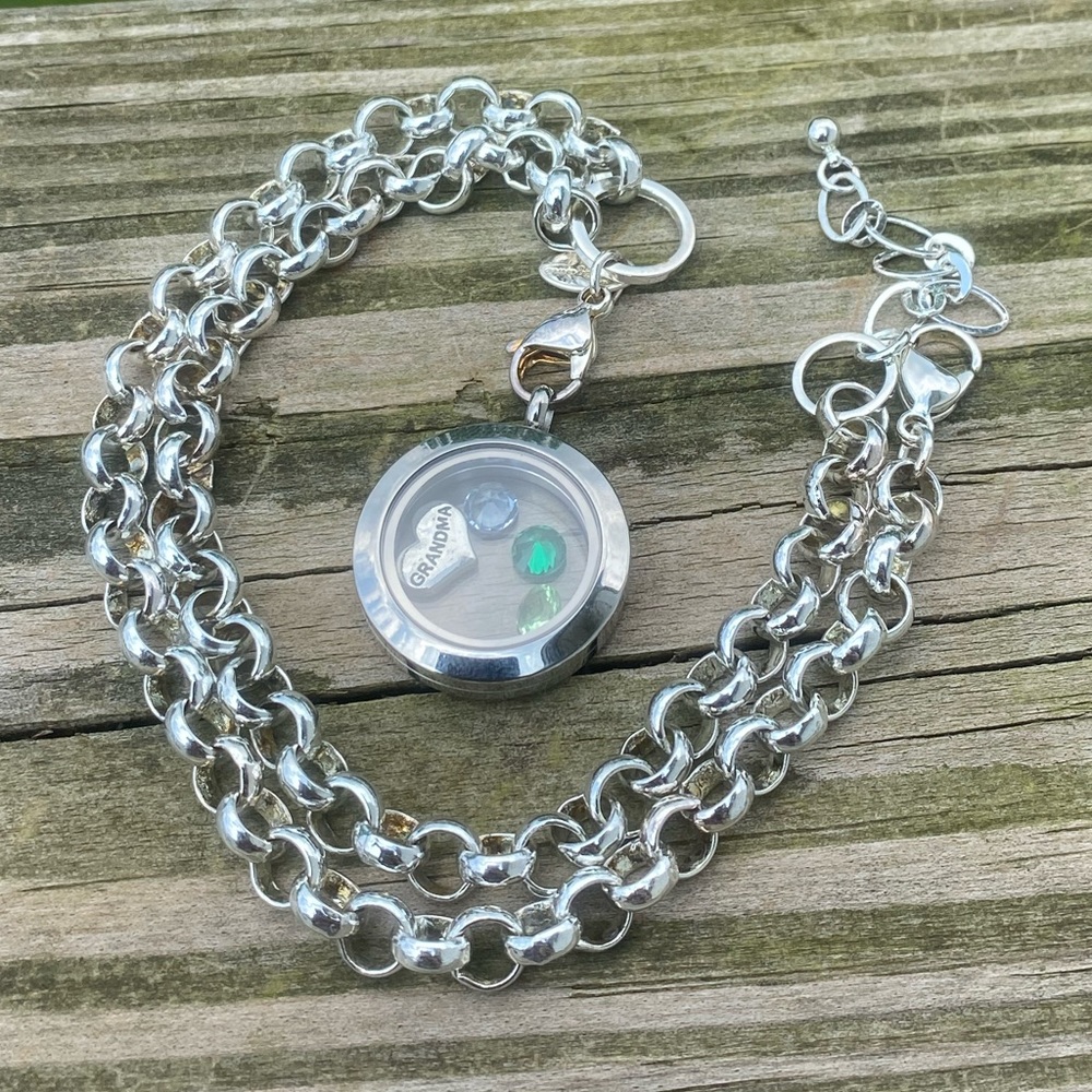 Origami Owl Floating Locket necklace Rolo chain Grandma heart rhinestone charms